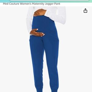 Maternity scrub set.